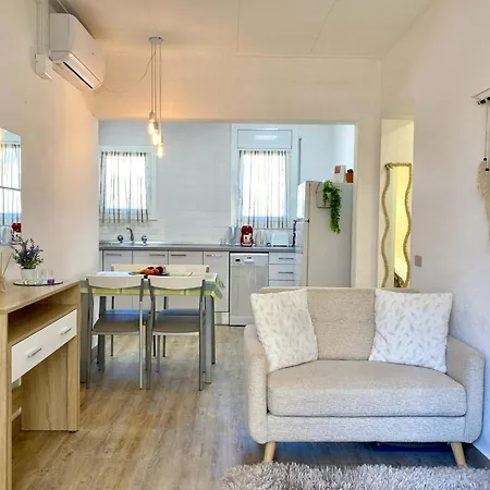 Apartment Aquarius By Interhome